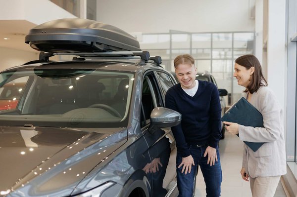 Estimer et vender votre voiture: conseils et processus faciles